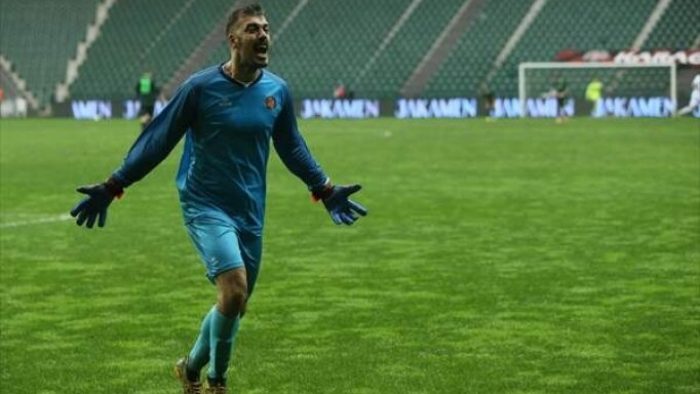 Emiliano Viviano Türkiye Ligi ile ilgili deneyimlerini aktardı.